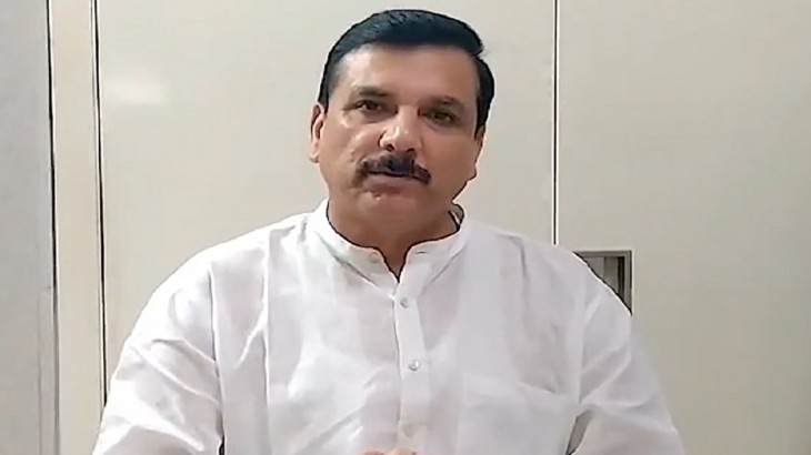 Delhi news:गिरफ्तारी के बीच संजय सिंह का बयान- मरना मंजूर है, लेकिन झुकना नहीं