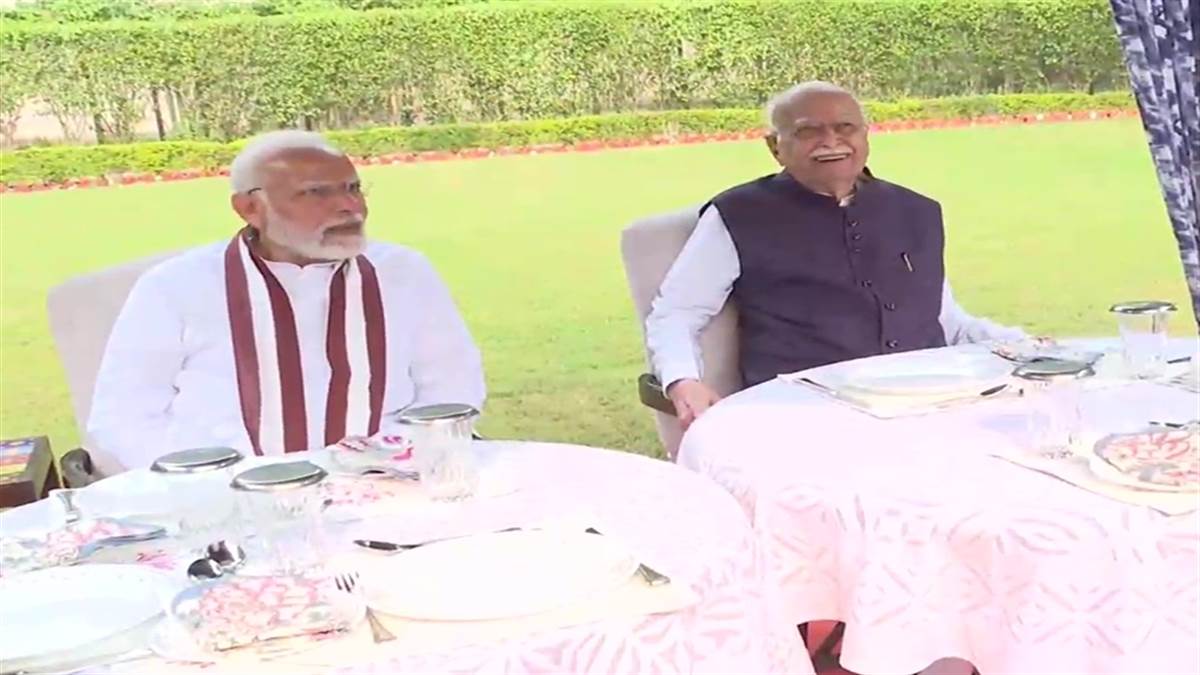 Delhi news:लालकृष्ण आडवणी का जन्मदिन आज, पीएम मोदी ने दी बधाई