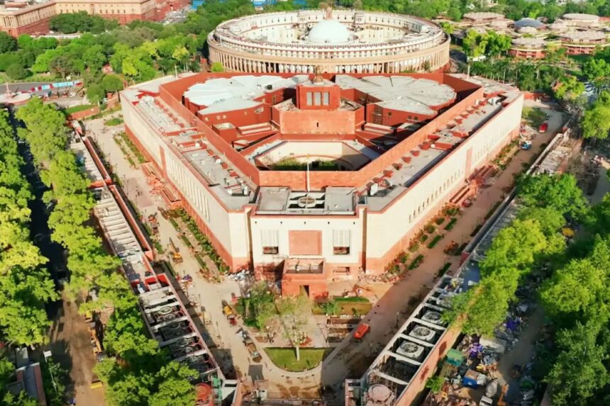 Delhi news:4 से 22 दिसंबर तक चलेगा संसद का शीतकालीन सत्र, संसदीय कार्य मंत्री ने किया ऐलान