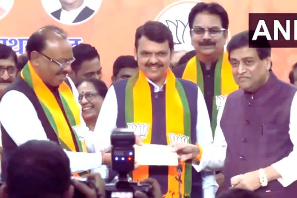 Maharastra News: महाराष्ट्र के पूर्व CM अशोक चव्हाण बीजेपी में हुए शामिल