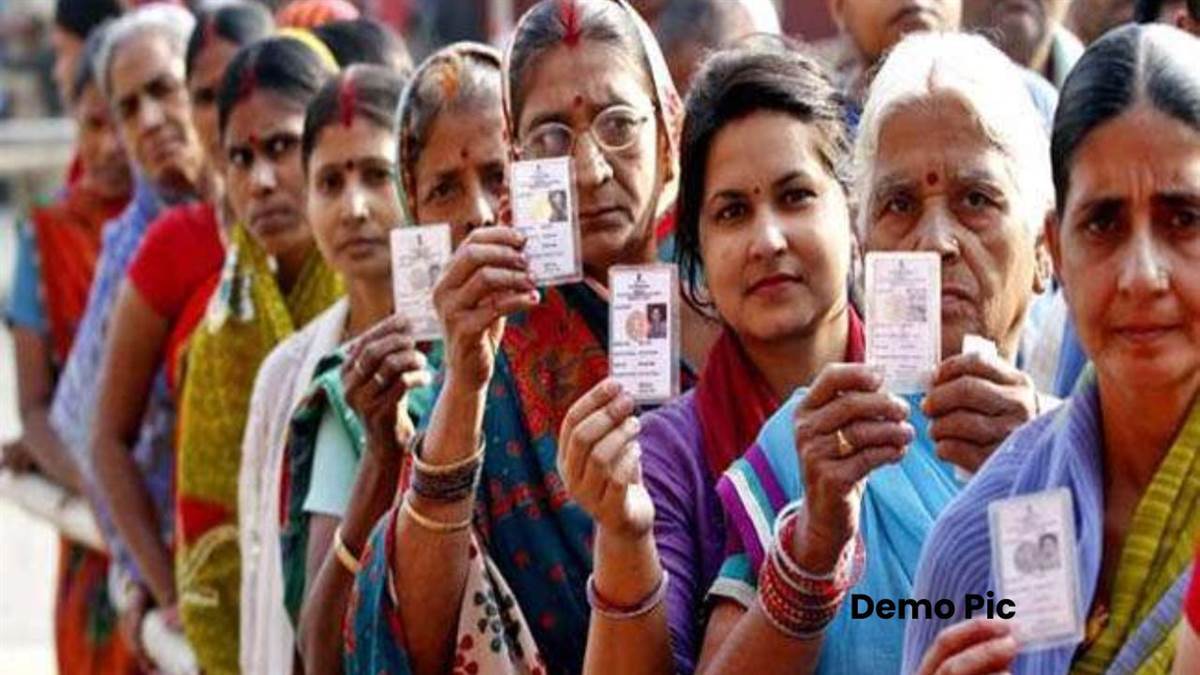 third phase of Lok Sabha elections 2024: लोकसभा चुनाव 2024 के तीसरे चरण की वोटिंग खत्म होने तक, शाम 7 बजे तक औसतन 61 फीसदी मतदान