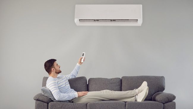 Use AC in Rainy Season: बरसात में इतना रखें AC का टेंपरेचर? सेहत नहीं होगी खराब