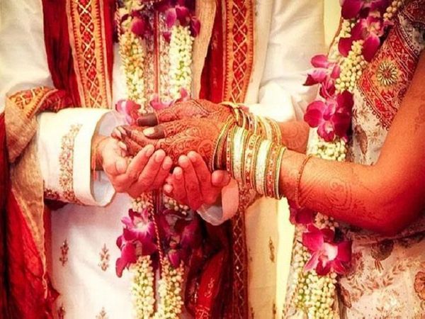 Unique love: चीन में हुआ अनोखा प्यार, 23 साल की लड़की ने 80 साल के व्यक्ति से रचाई शादी, हो रहा विवाद