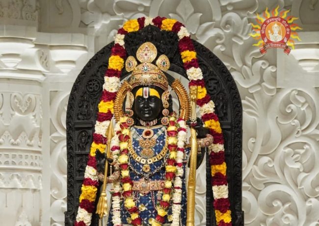 Ramlala in Jhoola: श्रावण मास में अयोध्या में होगा खास,रामलला झूलेंगे झूला