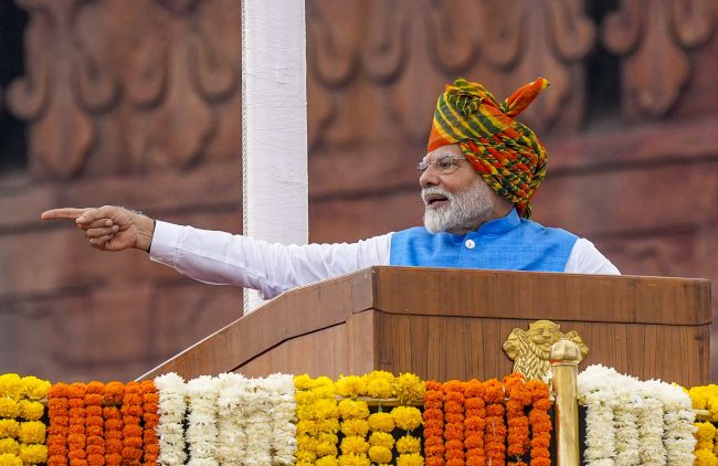 Narendra Modi addressed the nation: प्रधानमंत्री नरेंद्र मोदी ने 11वीं बार लाल किले से देश को किया संबोधित, जानिए भाषण की 15 बड़ी बातें